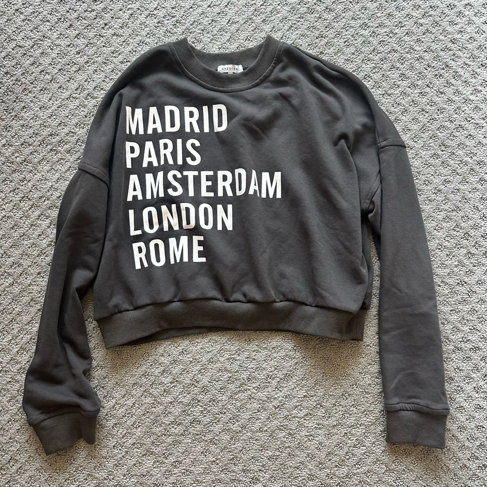 Trendy Sweatshirt